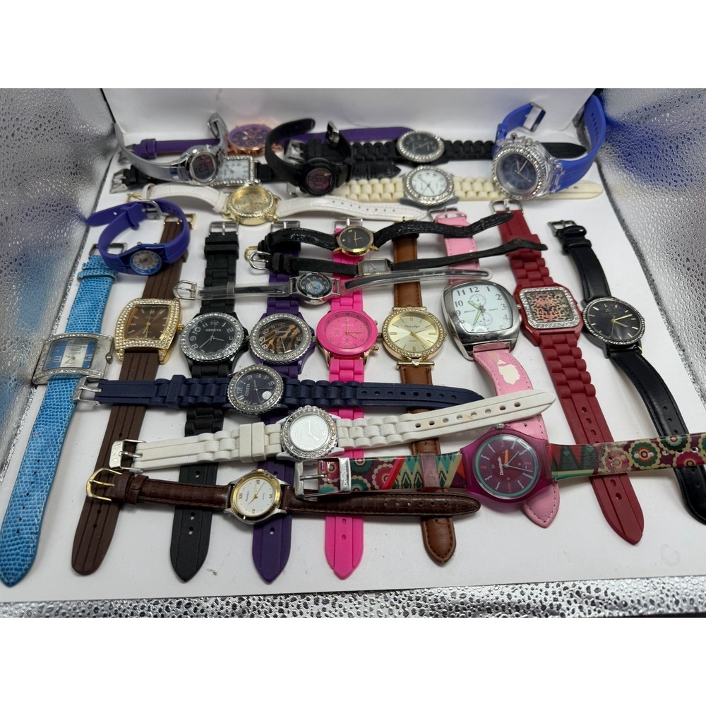 Mixed Brands Womens Watches Lot Of 25 For Parts Or Repair